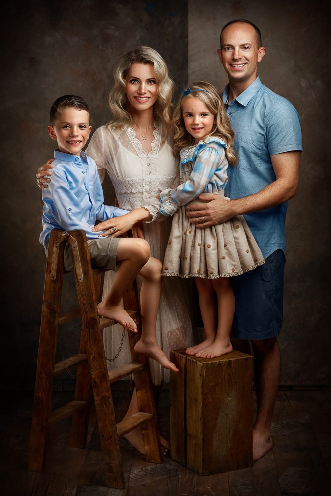 Magdalena Wojton with Her Kids and Husband